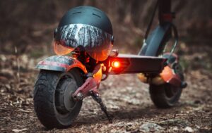 casque obligatoire en trotinette?